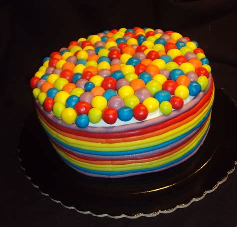 bolo festa das cores